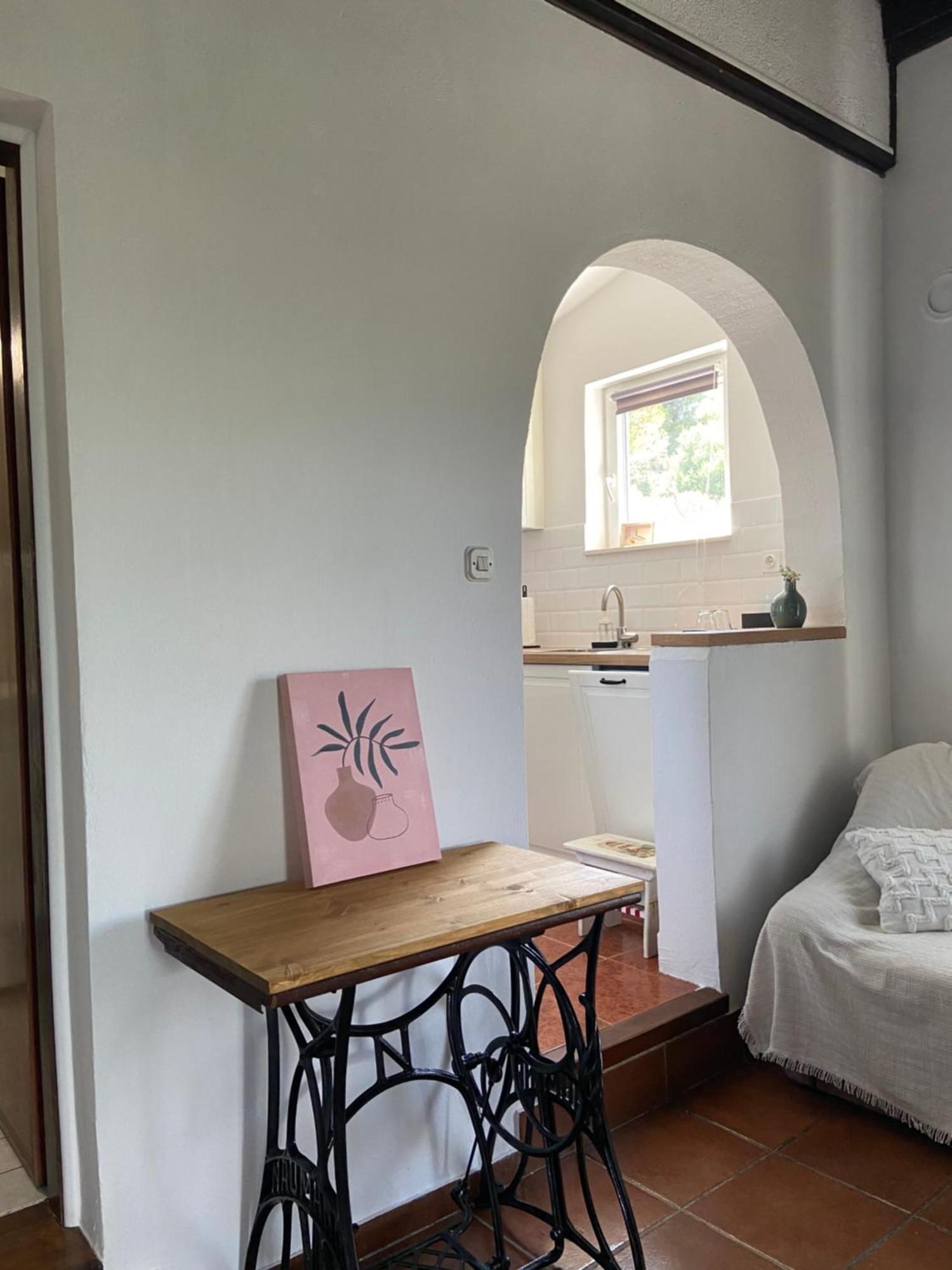 Family House Ljubica Villa โตรกีร์ ภายนอก รูปภาพ